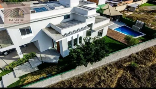 Casa de Condomínio com 5 Quartos à venda, 320m² no Parque Pecuária, Campos dos Goytacazes