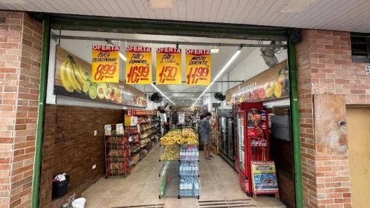 Ponto Comercial à venda, 250m² no Centro, Santos