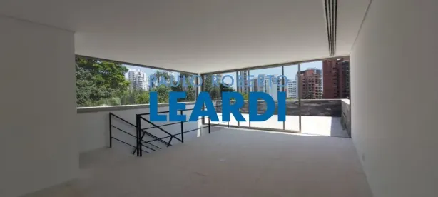 Casa de Condomínio com 4 Quartos para alugar, 779m² no Planalto Paulista, São Paulo