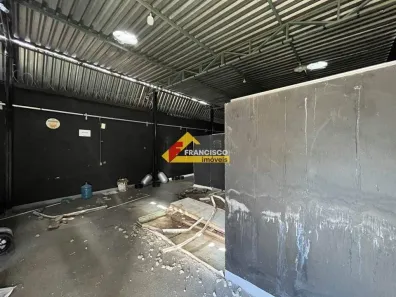 Galpão/Depósito/Armazém para alugar, 180m² no Bom Pastor, Divinópolis