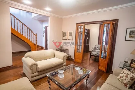 Casa com 6 Quartos à venda, 340m² no Urca, Rio de Janeiro