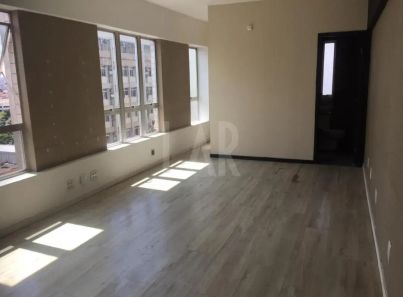 Sala Comercial à venda, 49m² no Santa Efigênia, Belo Horizonte