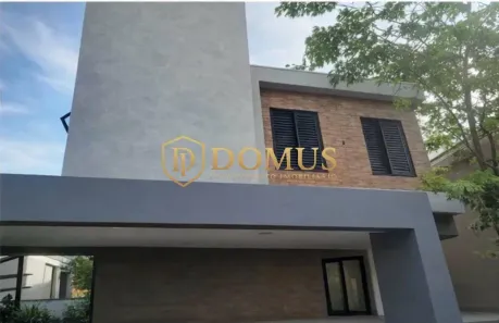 Sobrado com 4 Quartos à venda, 321m² no Jardim Imperial, Cuiabá