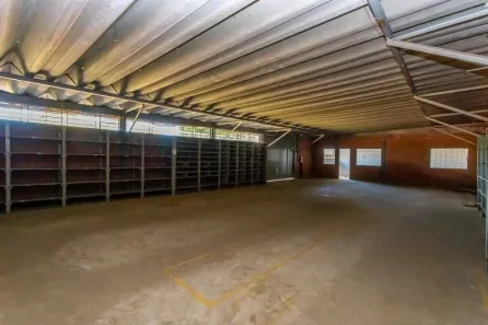 Galpão/Depósito/Armazém com 1 Quarto para alugar, 600m² no Farrapos, Porto Alegre
