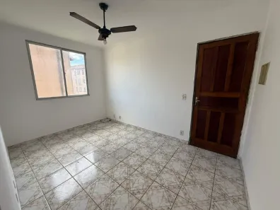 Apartamento com 2 Quartos para alugar, 44m² no Bom Retiro, Santos