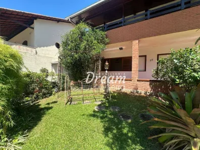 Casa de Condomínio com 5 Quartos à venda, 252m² no Carlos Guinle, Teresópolis