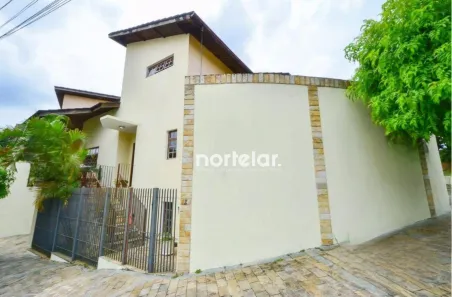 Sobrado com 3 Quartos à venda, 270m² no Nova Caieiras, Caieiras