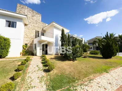 Casa de Condomínio com 5 Quartos à venda, 341m² no Jardins Madri, Goiânia