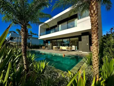 Casa de Condomínio com 5 Quartos à venda, 450m² no Capão da Canoa, Capão da Canoa