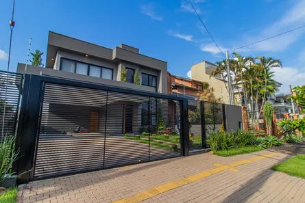 Sobrado com 3 Quartos à venda, 278m² no Marechal Rondon, Canoas