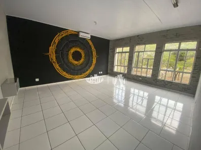 Sala Comercial para alugar, 202m² no Centro, Londrina