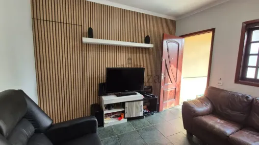 Casa com 3 Quartos à venda, 100m² no Vila Pinheiro, Jacareí