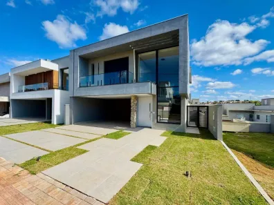 Casa de Condomínio com 3 Quartos à venda, 208m² no Conjunto Habitacional Alexandre Urbanas, Londrina