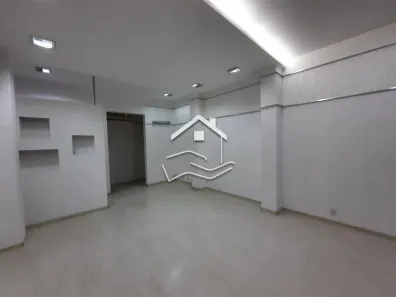 Ponto Comercial para alugar, 40m² no Itaipava, Petrópolis