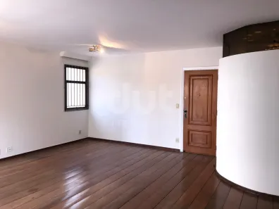 Apartamento com 3 Quartos para alugar, 238m² no Cambuí, Campinas