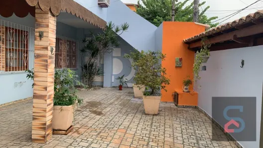 Casa com 5 Quartos à venda, 170m² no Vila Nova, Cabo Frio