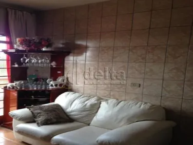 Casa com 6 Quartos à venda, 290m² no Jardim Brasília, Uberlândia