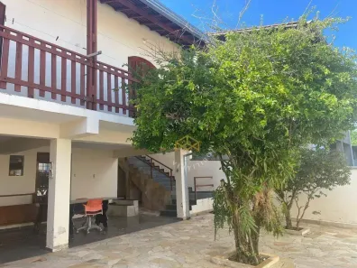 Casa com 3 Quartos à venda, 167m² no Parque Jambeiro, Campinas