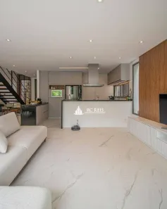 Casa de Condomínio com 3 Quartos à venda, 200m² no Tamboré, Santana de Parnaíba