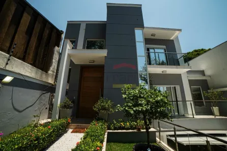 Sobrado com 3 Quartos à venda, 375m² no Tremembé, São Paulo