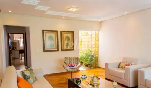 Casa com 3 Quartos à venda, 180m² no Vila Scarpelli, Santo André