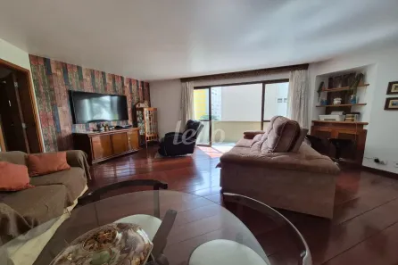 Apartamento com 2 Quartos à venda, 134m² no Vila Uberabinha, São Paulo