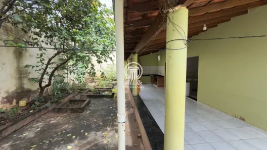 Casa com 3 Quartos para alugar, 265m² no Jardim Palmeiras, Montes Claros