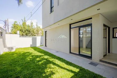 Casa de Condomínio com 3 Quartos à venda, 191m² no Santo Inácio, Curitiba