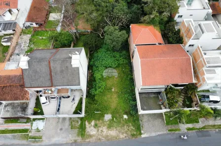 Lote/Terreno à venda, 420m² no Santa Cândida, Curitiba