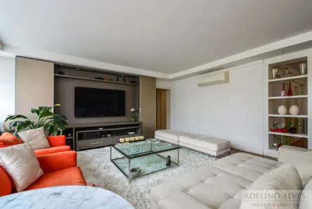 Apartamento com 3 Quartos à venda, 180m² no Jardim Europa, São Paulo