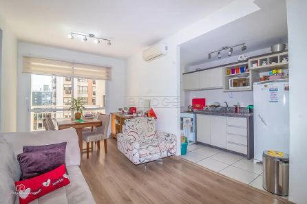 Apartamento com 2 Quartos à venda, 63m² no Passo da Areia, Porto Alegre