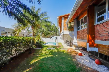 Casa com 3 Quartos à venda, 472m² no Sumaré, São Paulo