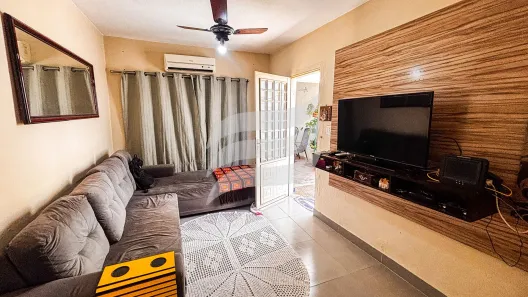 Casa com 5 Quartos à venda, 186m² no Umuarama, Araçatuba