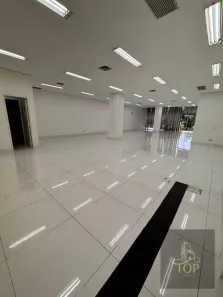 Sala Comercial para alugar, 204m² no Vila Bastos, Santo André