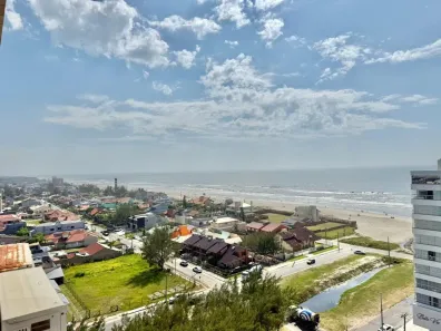Apartamento com 2 Quartos à venda, 50m² no Zona Nova, Capão da Canoa