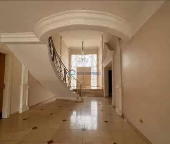 Sobrado com 4 Quartos à venda, 650m² no Jardim Leonor, São Paulo