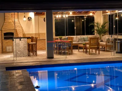 Fazenda/Sítio com 4 Quartos à venda, 650m² no Chácaras Condomínio Recanto Pássaros II, Jacareí