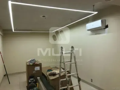 Sala Comercial com 1 Quarto para alugar, 27m² no Saraiva, Uberlândia