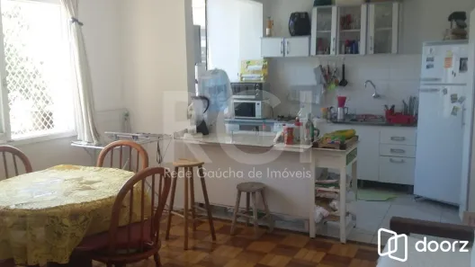 Apartamento com 2 Quartos à venda, 66m² no Menino Deus, Porto Alegre