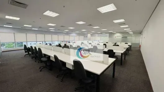 Sala Comercial para alugar, 418m² no Cidade Monções, São Paulo