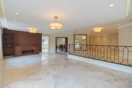 Apartamento com 5 Quartos para alugar, 442m² no Água Verde, Curitiba