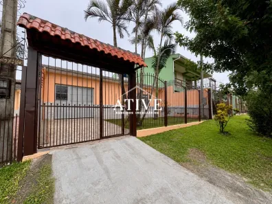 Casa com 2 Quartos para alugar, 100m² no Parque dos Eucalíptos, Gravataí