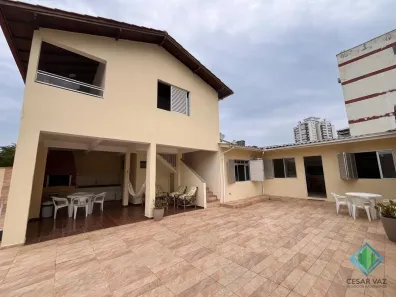 Casa com 3 Quartos à venda, 142m² no Balneário, Florianópolis