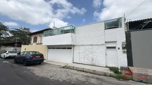 Casa com 3 Quartos à venda, 250m² no São Francisco, São Luís