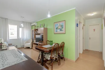 Apartamento com 2 Quartos à venda, 52m² no Vila Ipiranga, Porto Alegre
