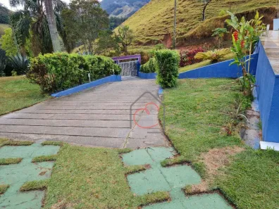 Fazenda/Sítio com 5 Quartos à venda, 350m² no Sana, Macaé