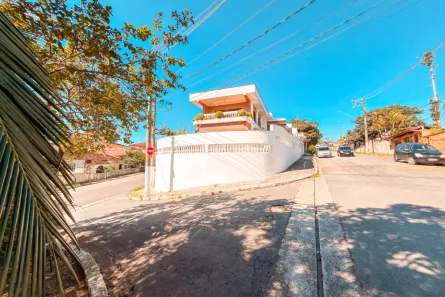 Casa com 4 Quartos à venda, 294m² no Suíssa, Ribeirão Pires