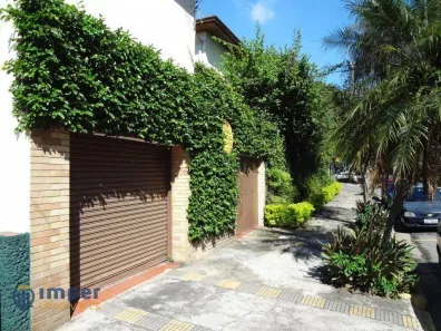 Casa de Condomínio com 3 Quartos à venda, 228m² no Água Branca, São Paulo