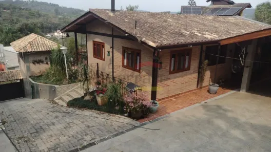 Casa com 3 Quartos à venda, 170m² no Cumbari, Mairiporã