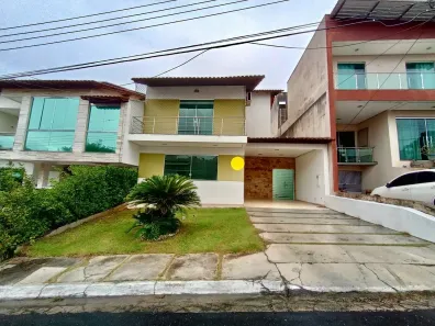 Casa com 3 Quartos para alugar, 250m² no Tarumã, Manaus